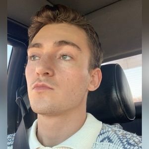 Meet your Posher, Logan